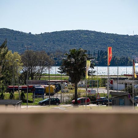 Apartments Ivo Bozinovic Τίβατ Εξωτερικό φωτογραφία
