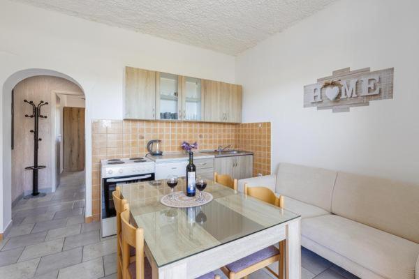 Apartments Ivo Bozinovic Τίβατ Εξωτερικό φωτογραφία